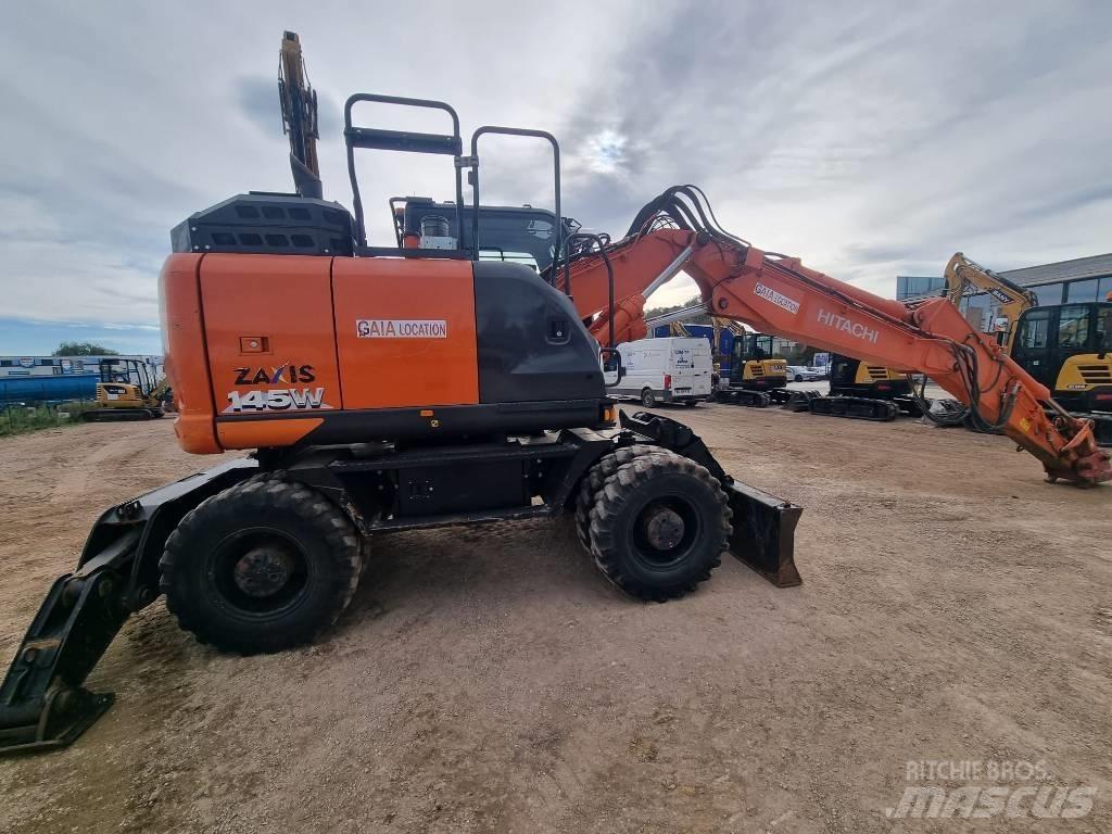 Hitachi ZX145W Pyöräkaivukoneet