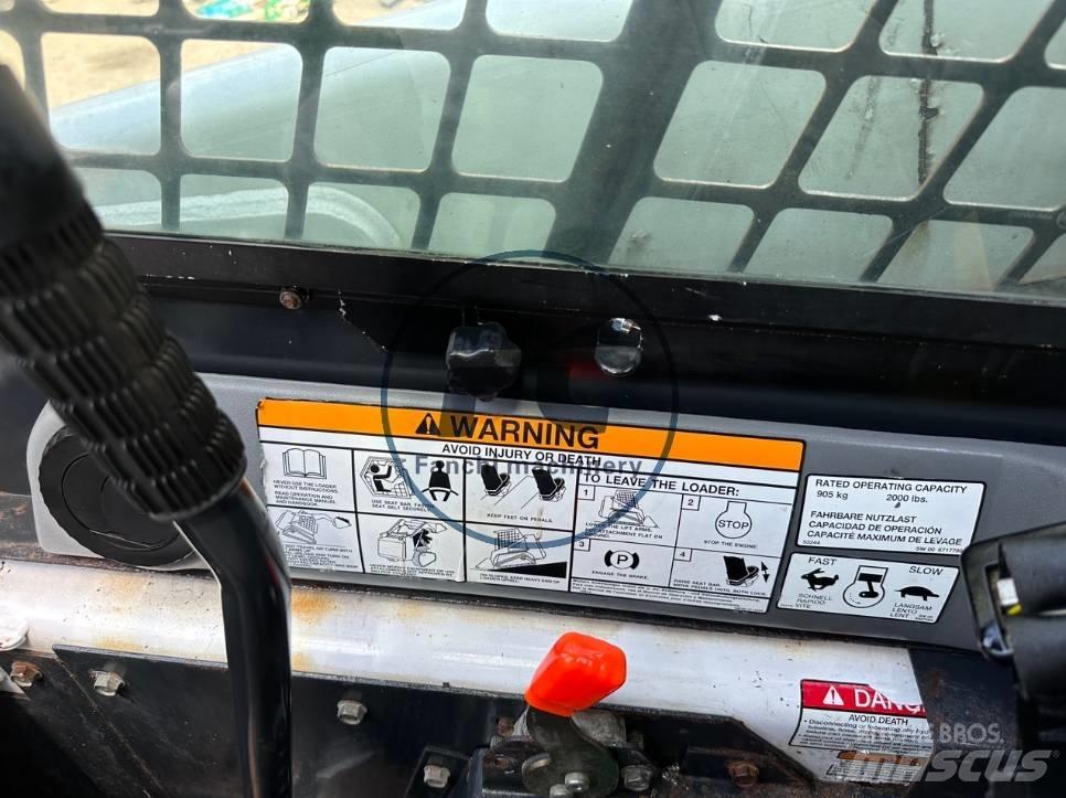 Bobcat 864 Liukuohjatut kuormaajat
