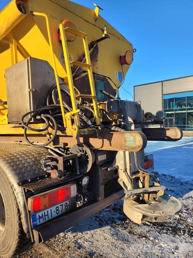 Scania P 380 Tienhoitoautot