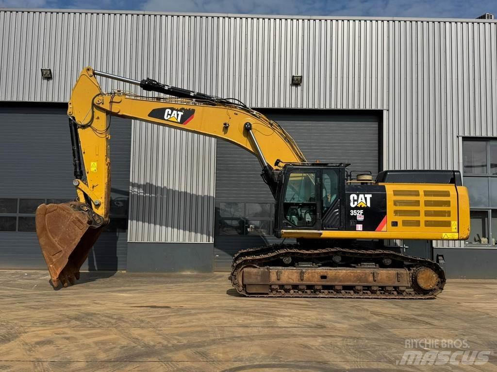 CAT 352F Erikoiskaivinkoneet