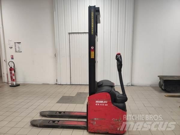 Manitou ES412 AC Ajettavat pinoamisvaunut