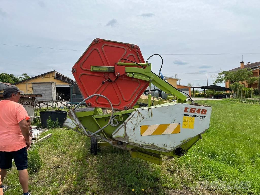CLAAS C 540 Leikkuupöydät