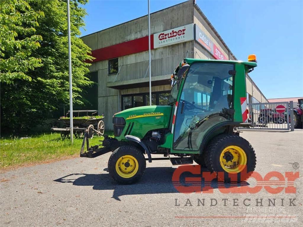 John Deere 2320 Traktorit