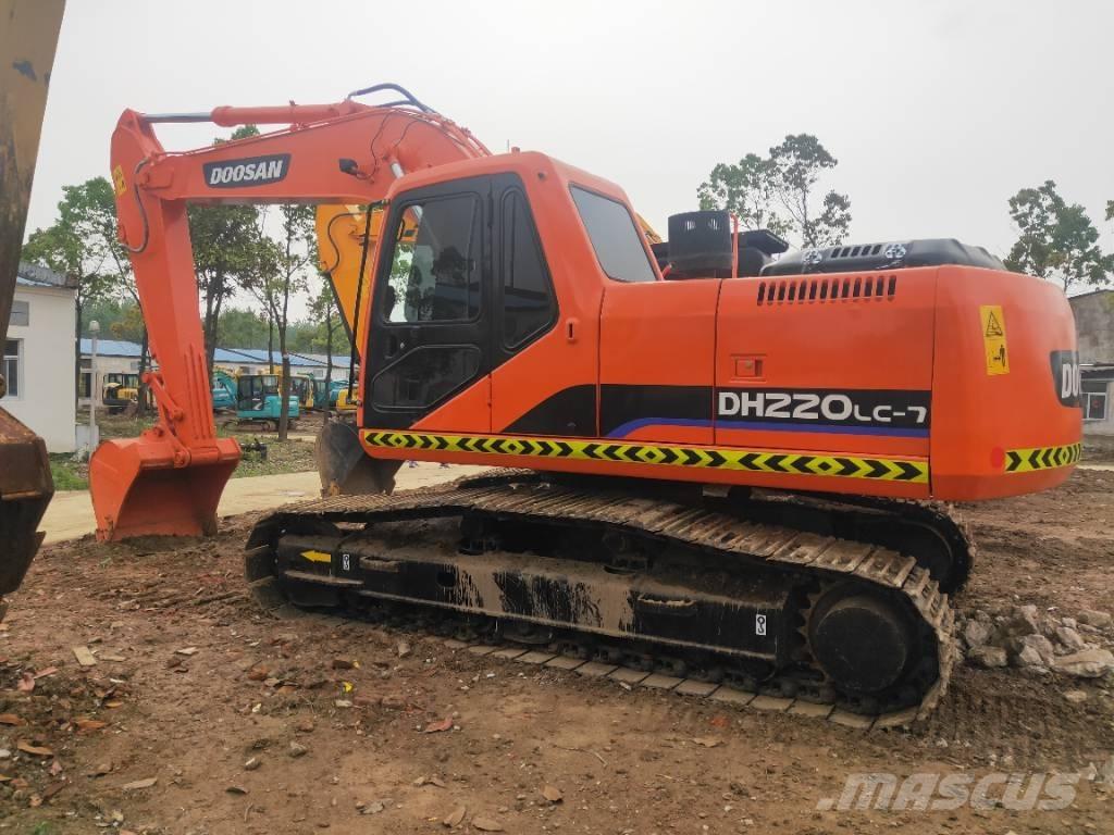 Doosan DH220LC-7 Telakaivukoneet