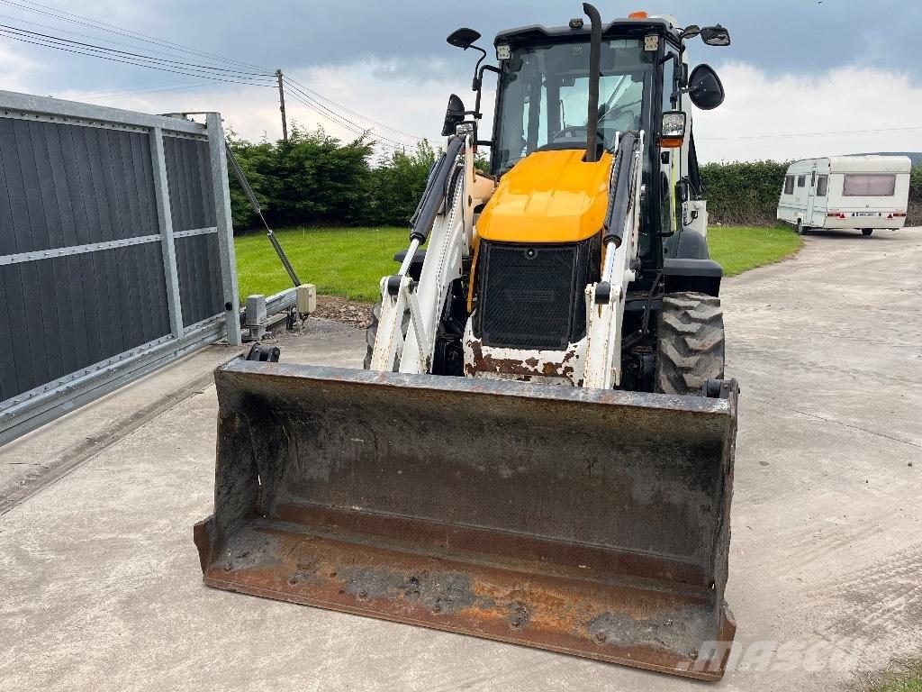 JCB 3CX Compact Kaivurikuormaajat