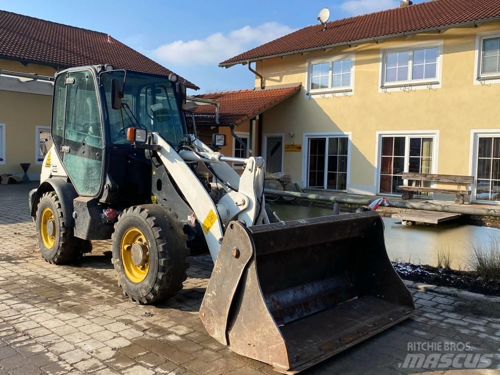 Komatsu WA 70-7 Pyöräkuormaajat