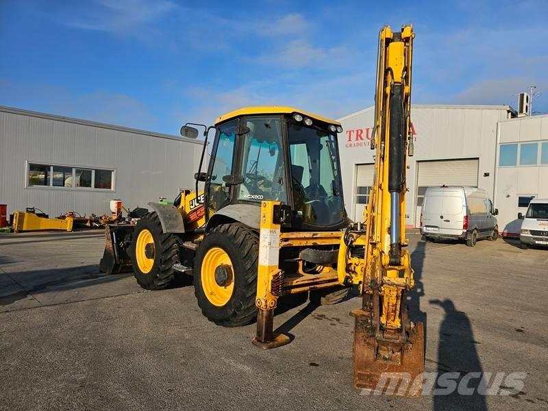 JCB 4 CX Kaivurikuormaajat