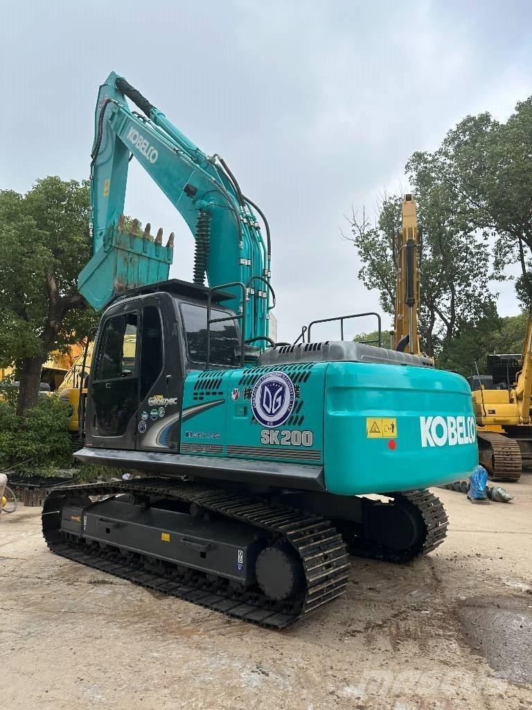 Kobelco SK 200-8 Telakaivukoneet