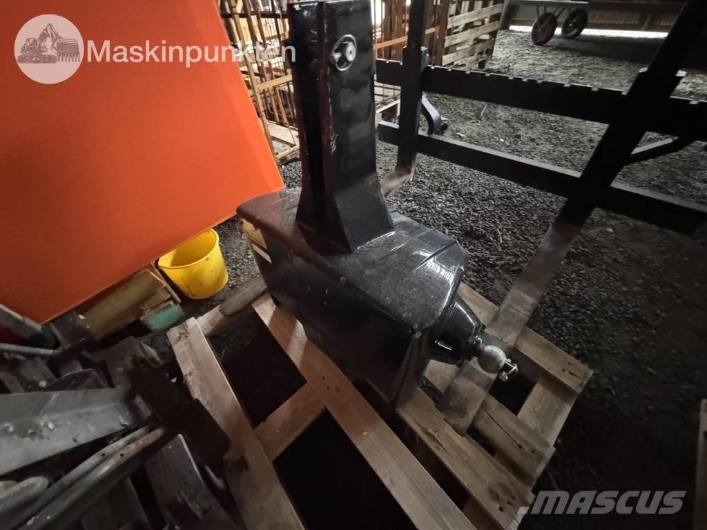 Valtra Valmet A 114 Traktorit