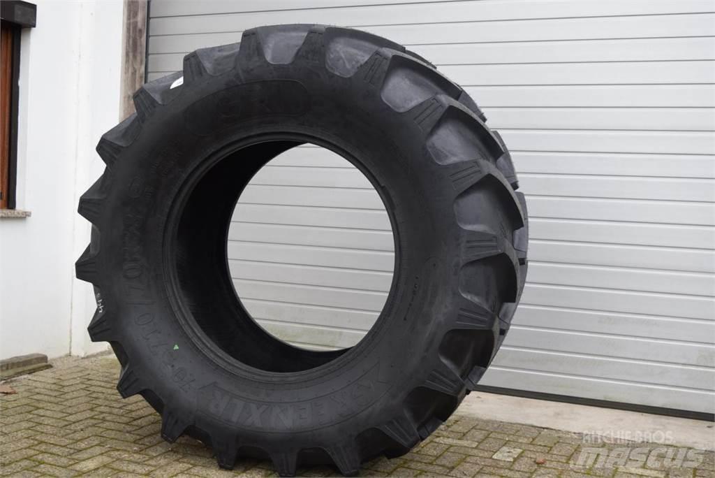  710/70R38 ***GRI*** Renkaat ja vanteet