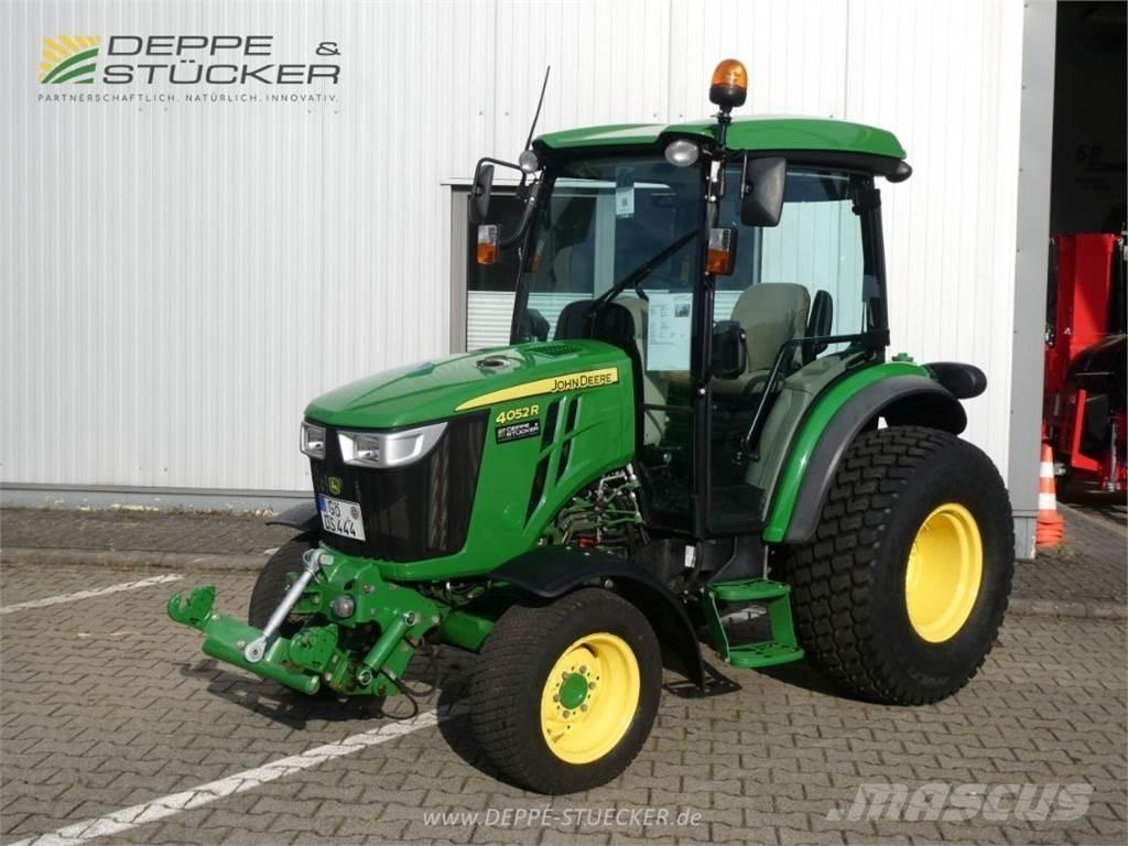 John Deere 4052R Taajamatraktorit