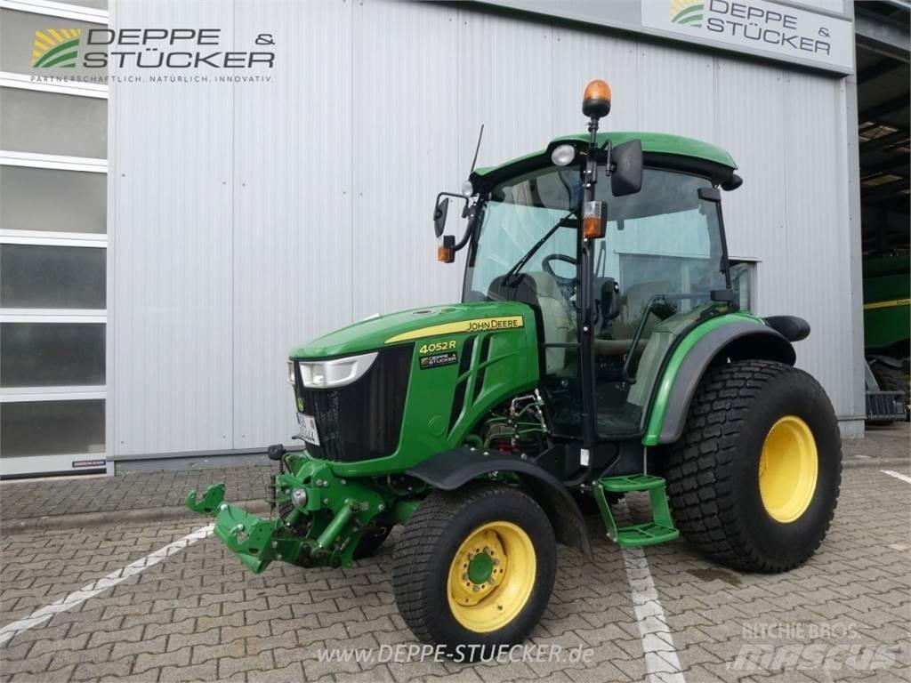 John Deere 4052R Taajamatraktorit