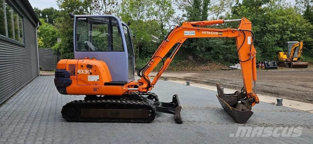 Hitachi EX30 Minikaivukoneet < 7t