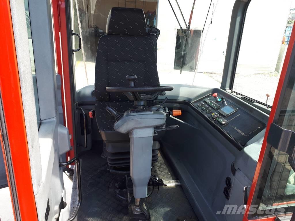 Kalmar TR618i Terminaalitraktorit