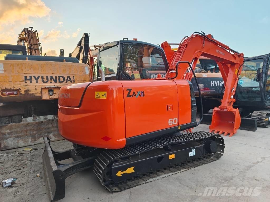 Hitachi ZX 60 Minikaivukoneet < 7t