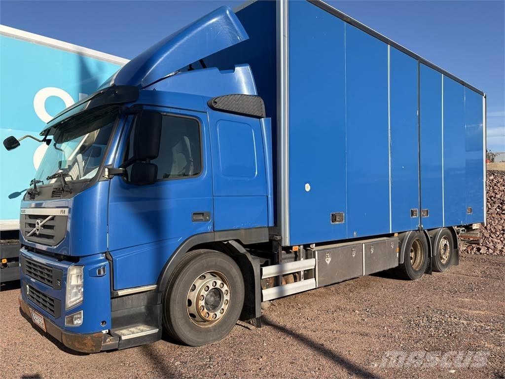 Volvo FM330 6x2 Umpikorikuorma-autot