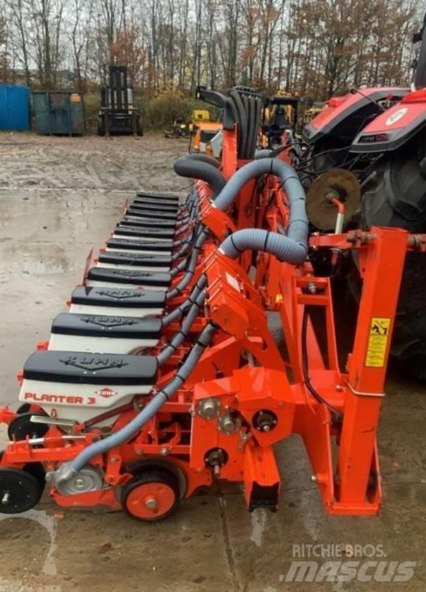 Kuhn Planter 3 Tarkkuuskylvökoneet