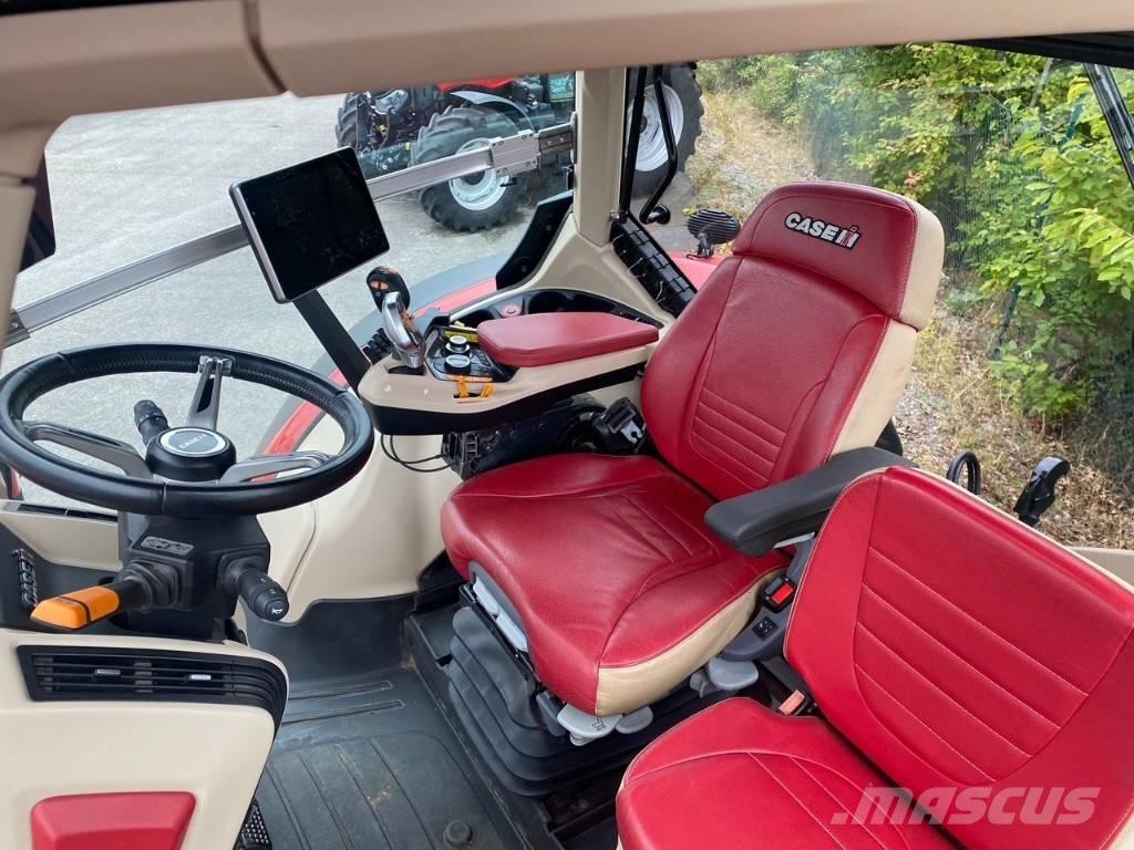 Case IH OPTUM 300 Traktorit