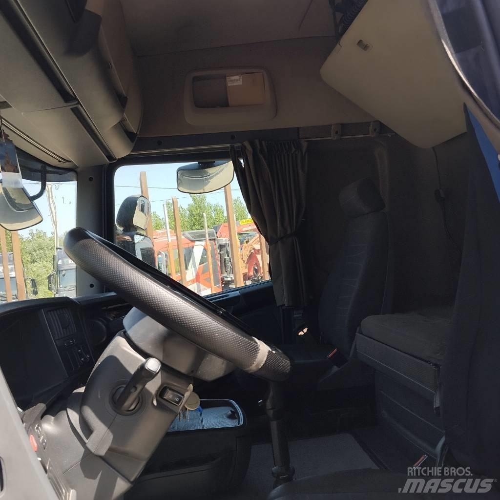 Scania R 440 Vetopöytäautot