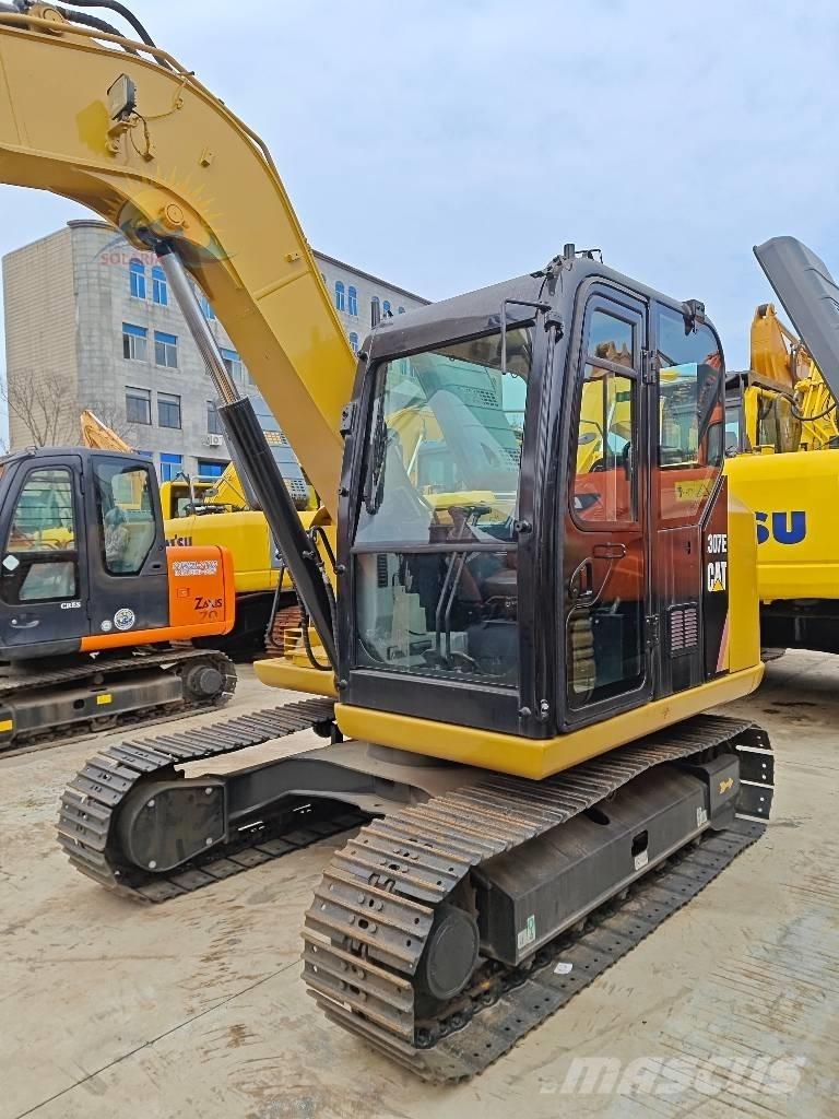 CAT 307E Telakaivukoneet