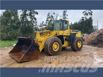 Komatsu WA 470 Pyöräkuormaajat