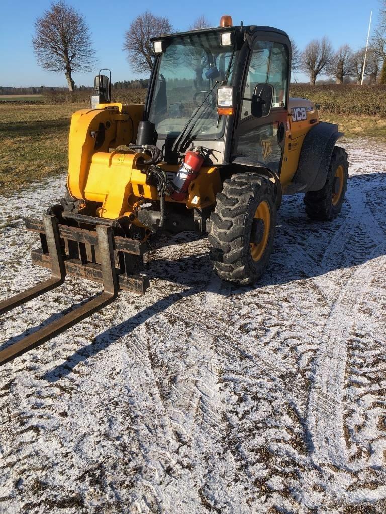 JCB 524-50 Maatalouskurottajat