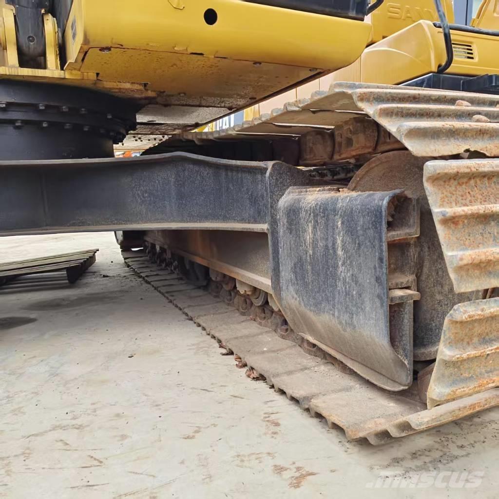 CAT 315D2 Midikaivukoneet 7t - 12t