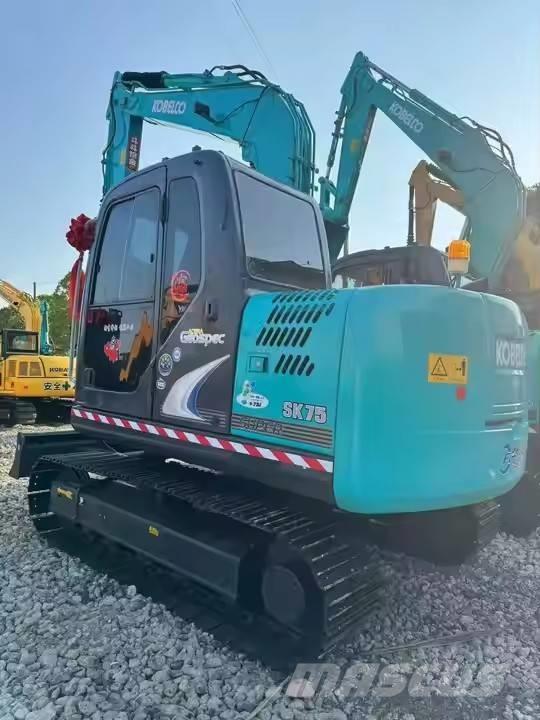 Kobelco SK 75 Telakaivukoneet