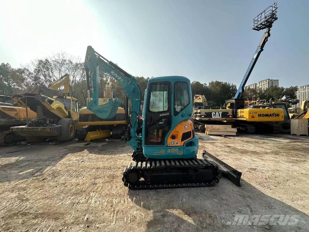 Kubota U 35 Telakaivukoneet