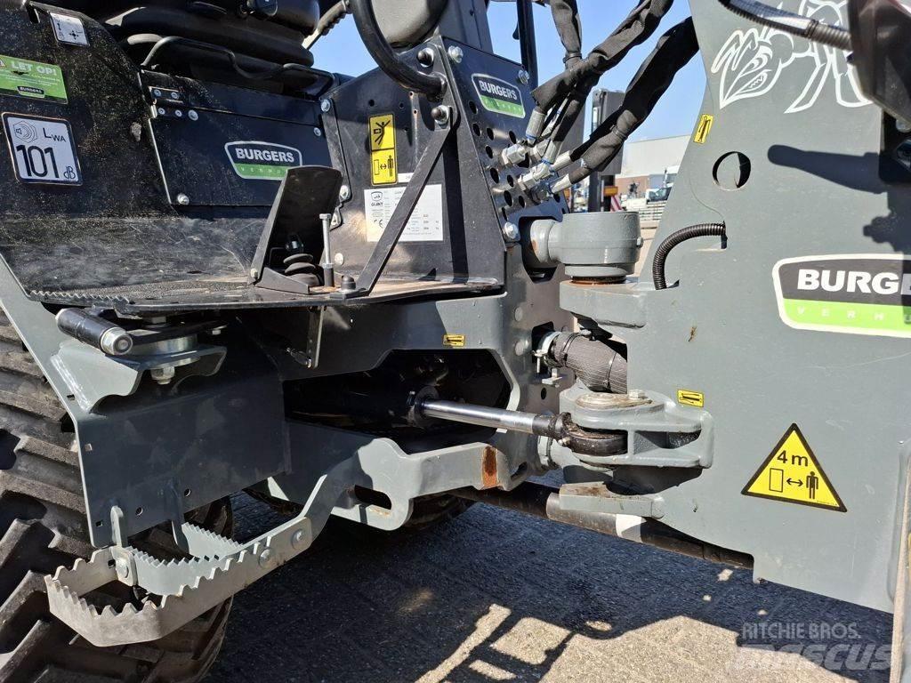 GiANT G2500 Etukuormaimet ja kaivuulaitteet