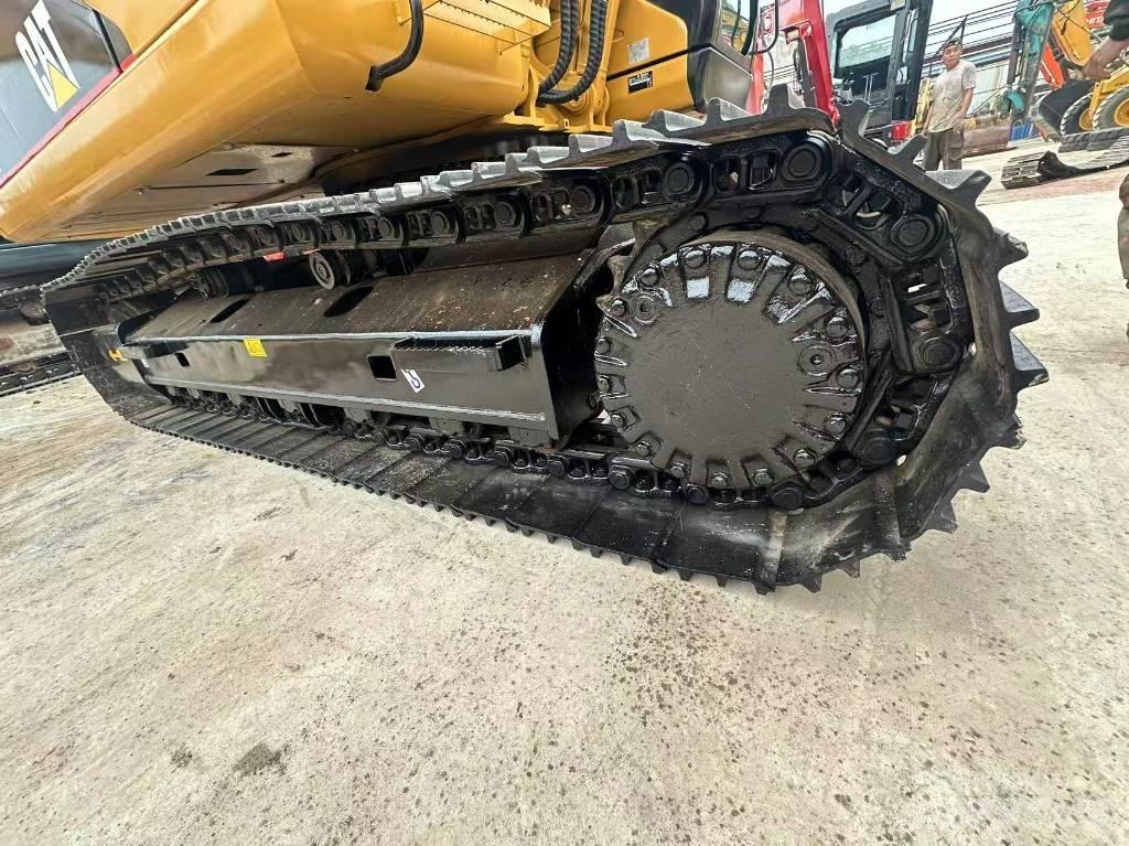 CAT 320 C L Telakaivukoneet