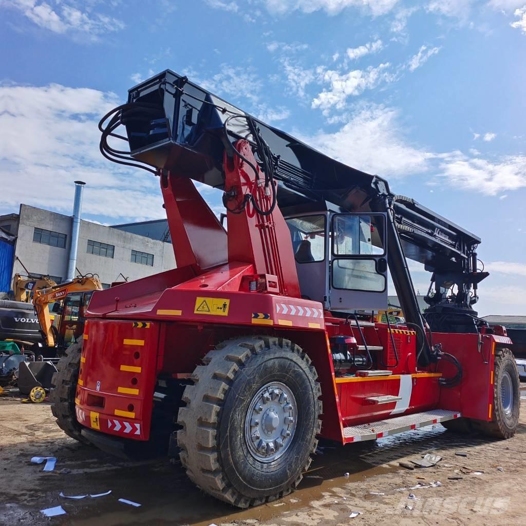 Kalmar DRF 450 Konttikurottajat
