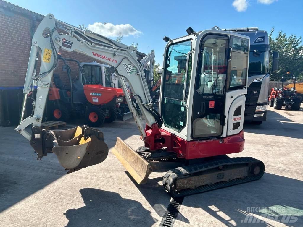 Takeuchi TB 325 R Minikaivukoneet < 7t