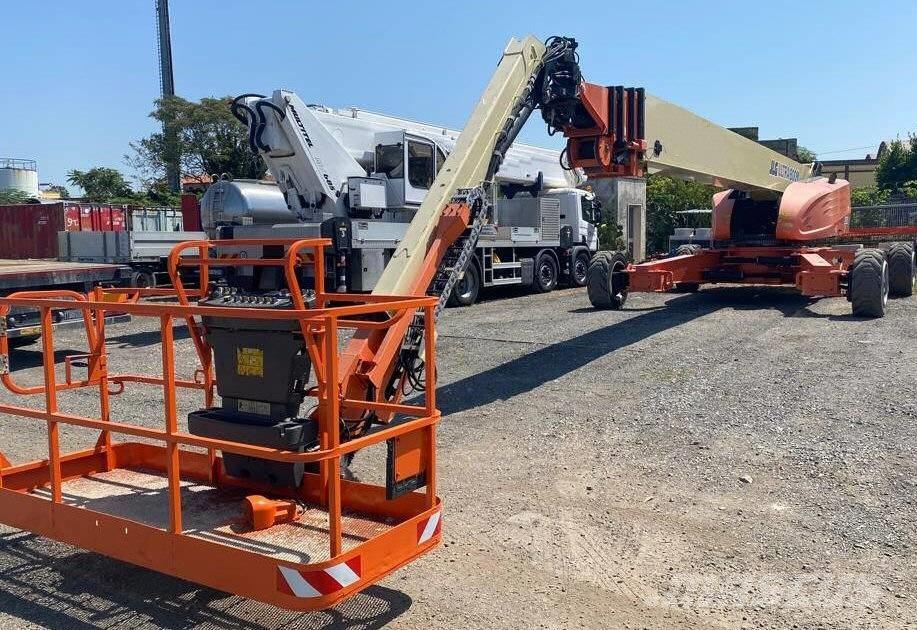 JLG 1850 SJ Teleskooppipuominostimet