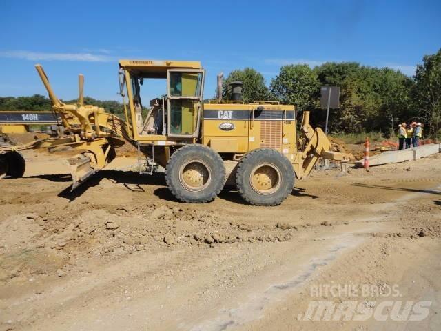 CAT 140H Tiehöylät