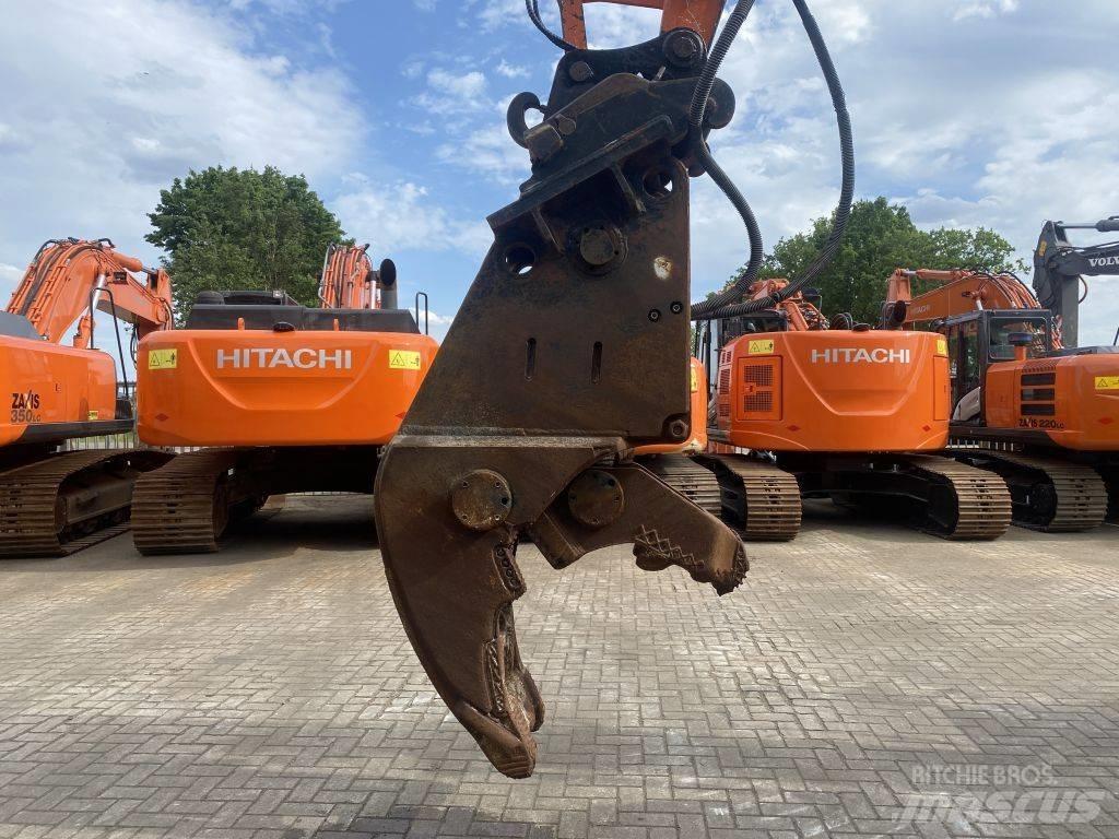  Crusher CW 30 Leikkurimurskaimet