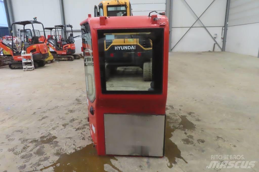 Volvo ECR 88 Ohjaamo ja sisusta