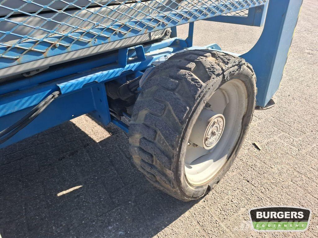 Genie GS4390 RT Saksilavat