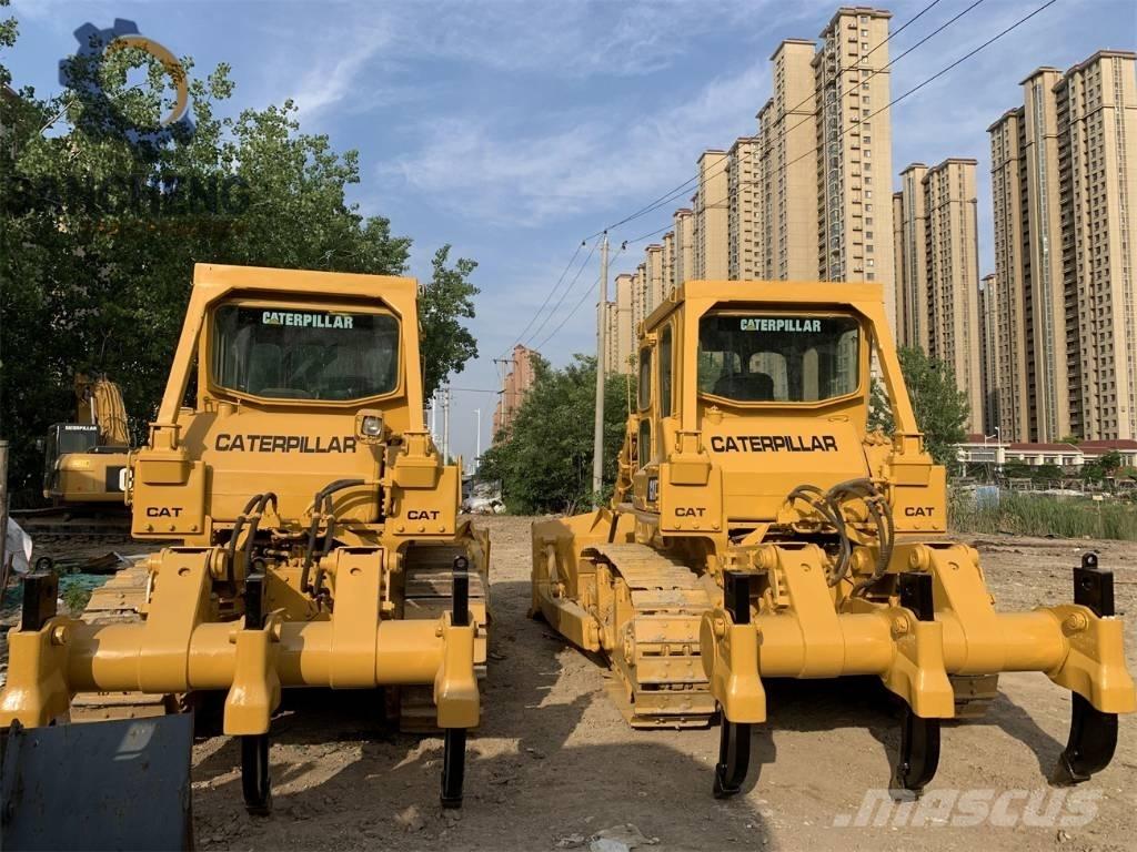 CAT D7G Telaketjupuskutraktorit