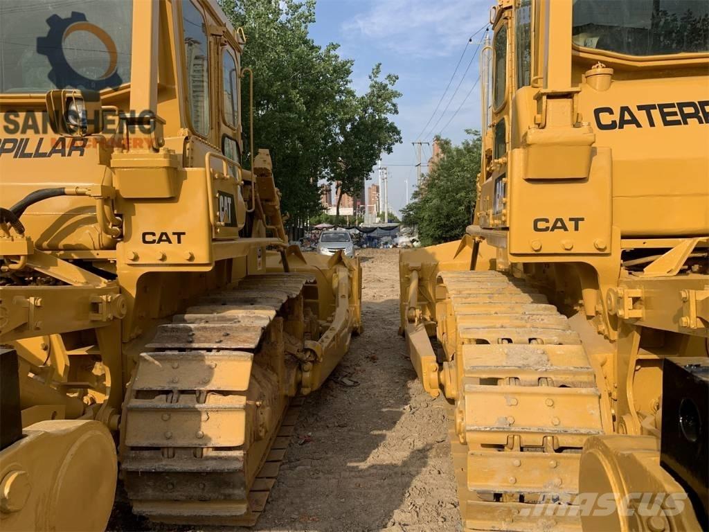 CAT D7G Telaketjupuskutraktorit