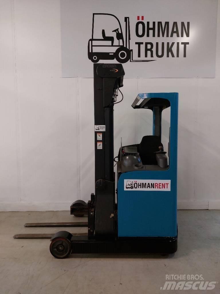 Crown ESR 4500 Työntömastotrukit
