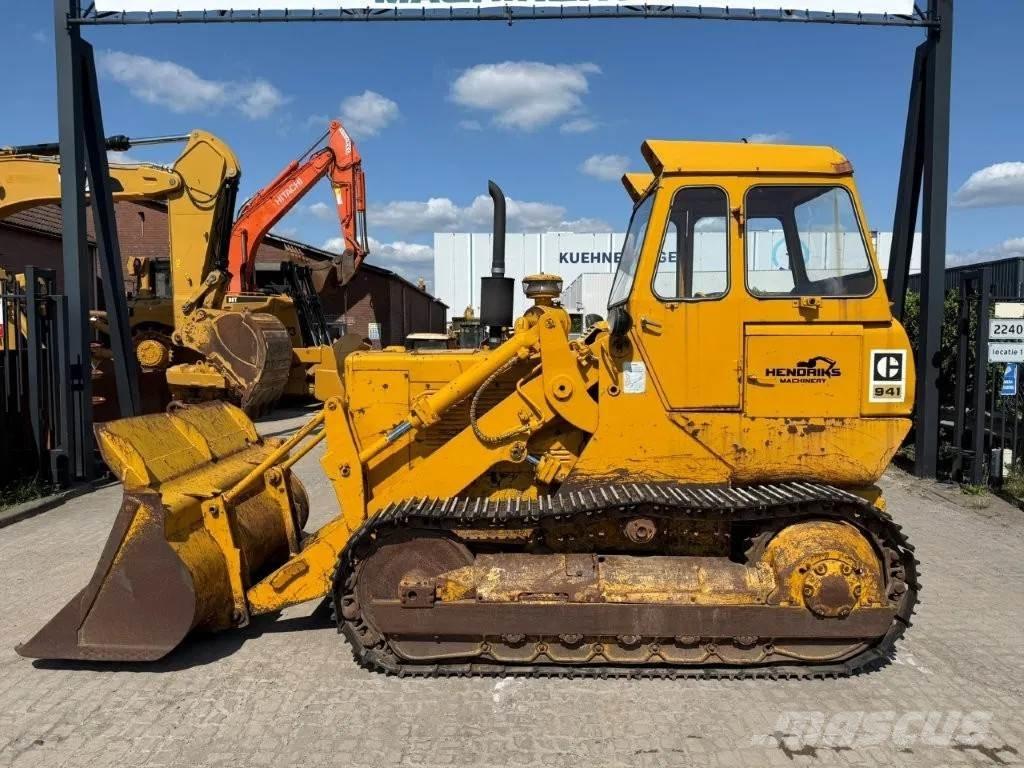 CAT 941 Telakuormaajat
