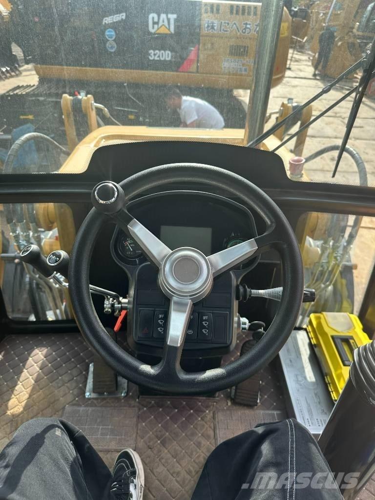JCB 3 CX Kaivurikuormaajat