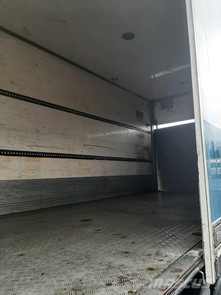 Volvo FE 320 Kylmä-/Lämpökori kuorma-autot