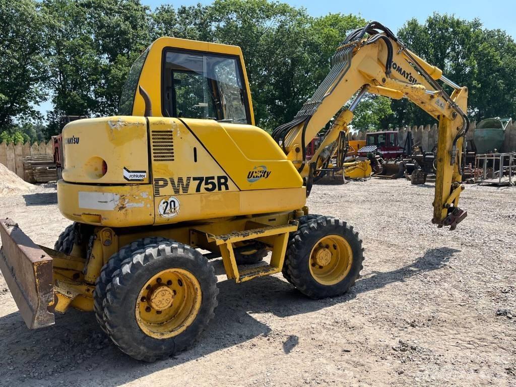 Komatsu PW 75 R Pyöräkaivukoneet