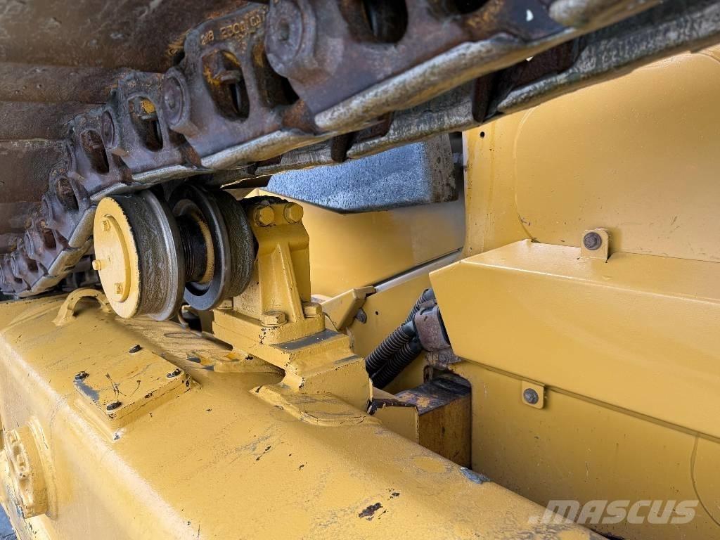 CAT D 6 LGP Telaketjupuskutraktorit