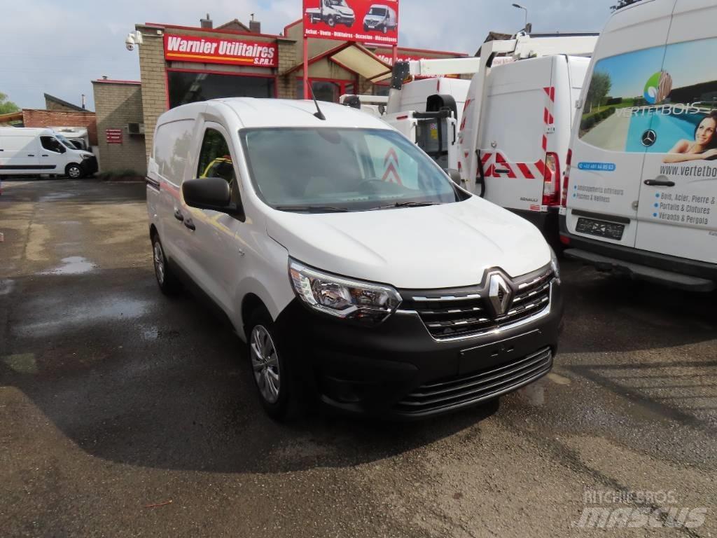 Renault Express Pakettiautot