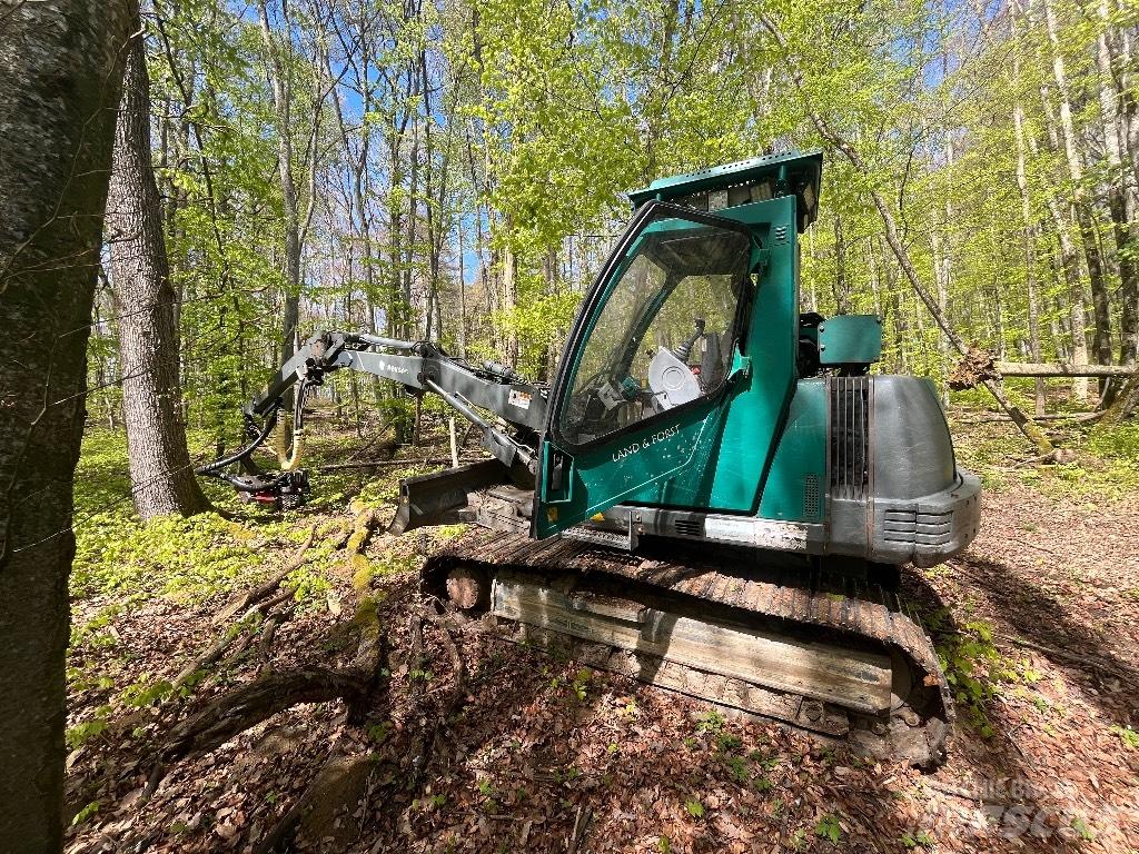Neuson 9002 HV Harvesterit