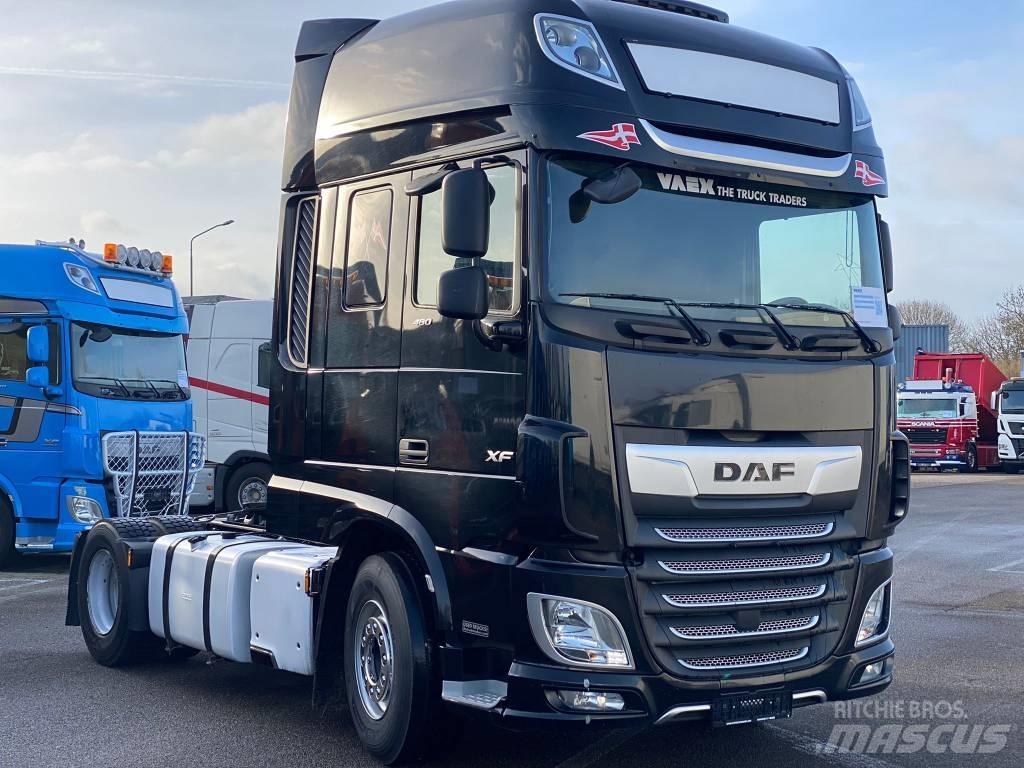 DAF XF480 Vetopöytäautot