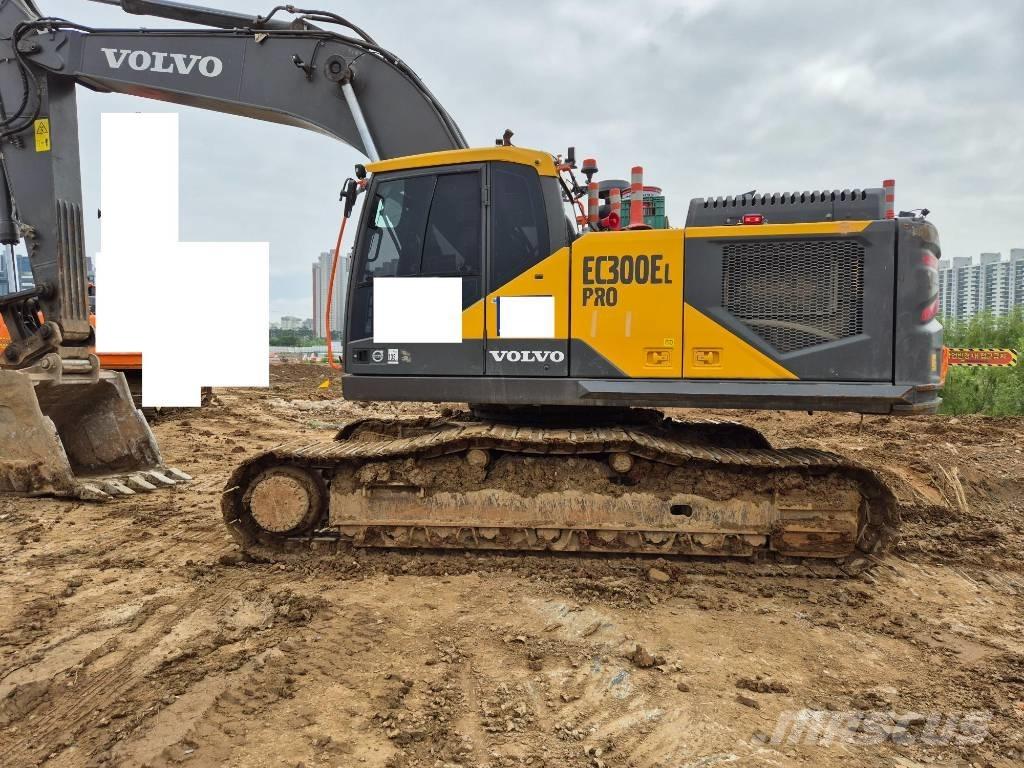 Volvo EC 300 EL Telakaivukoneet